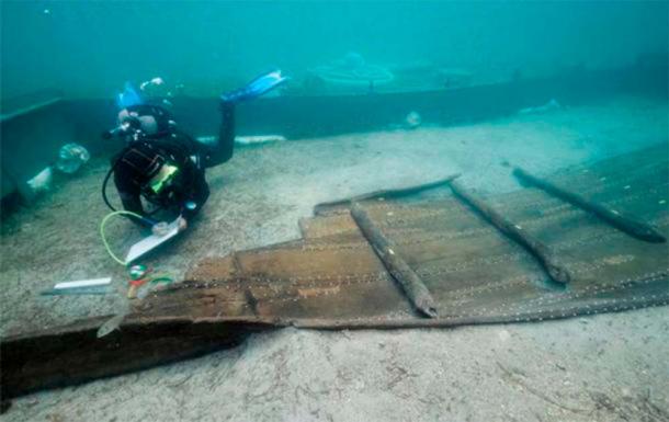 Arqueologia Marinha Tecnológica, Rota Comercial Antiga Marítima, Cidades Subaquáticas Antigas, Tesouros Náuticos, Naufrágios Históricos Submersos, Culturas Costeiras Ancestrais, Pesquisa Arqueológica Submarina, Mistérios da Idade do Bronze, Cápsulas do Tempo Aquáticas, Civilizações Aquáticas Esquecidas, Mitologia Submersa, Descobertas Arqueológicas Subaquáticas, Nômades da Idade da Pedra, Serpentes Guardiãs na Arqueologia, Debates sobre Ruínas Submersas, Estruturas Antigas em Zonas Costeiras, Exploração de Cenotes Maias, Relíquias da Roma Antiga no Mar, Riqueza Arqueológica do Mar Báltico, Civilizações Afundadas na História Marítima